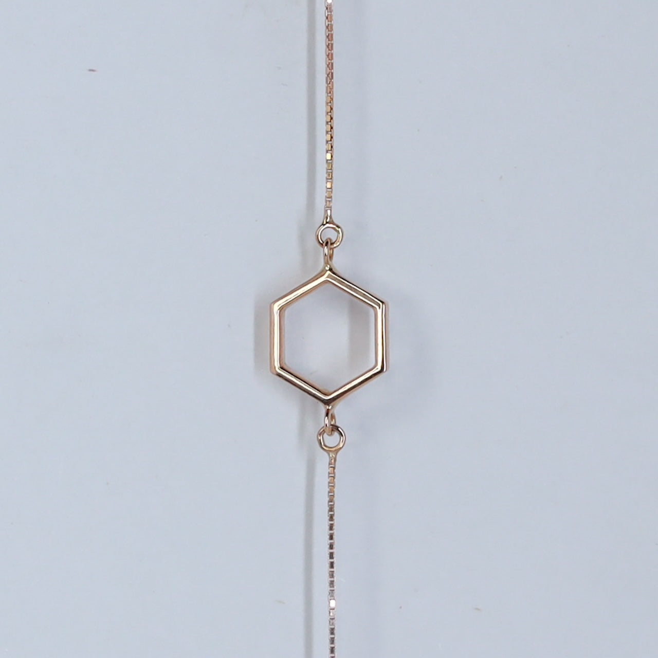 18ct gold light weight bracelet