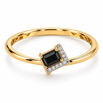 Gold Ring with Black Stone, Crystal Border