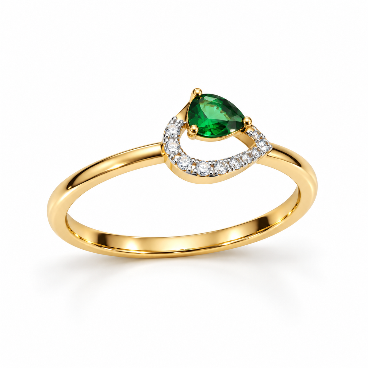Green Pear-Shaped Stone Ring