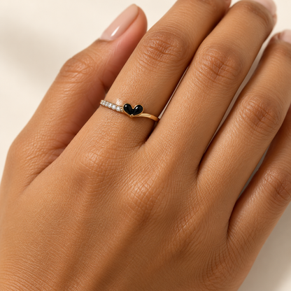Black Twin-Lobe Wave Gold Ring