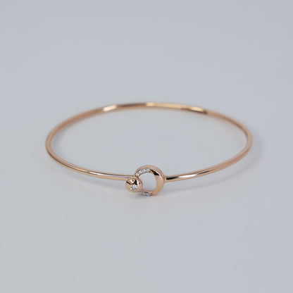 OVAL GRACE 18KT GOLD BANGLE
