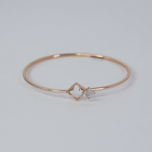FLEXI OVAL 18KT GOLD BANGLE