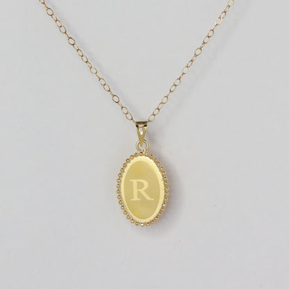 OVAL LETTER R 18KT GOLD PENDANT