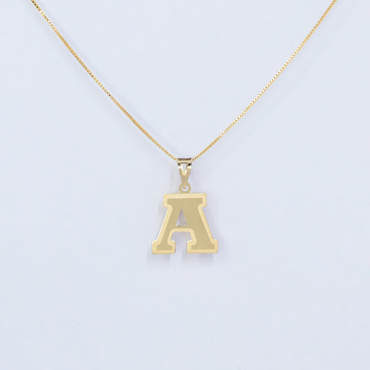 INITIAL A 18KT GOLD PENDANT