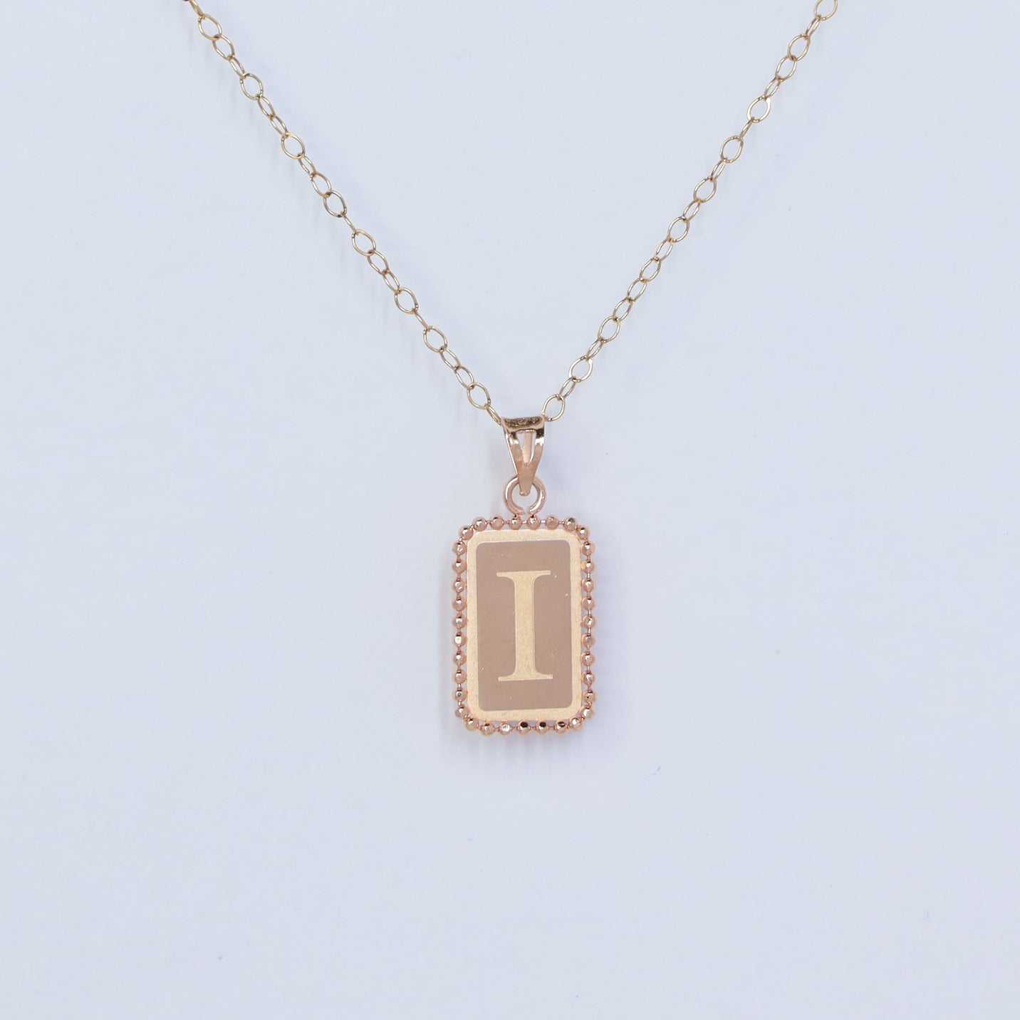 rectangle letter i 18kt gold pendant