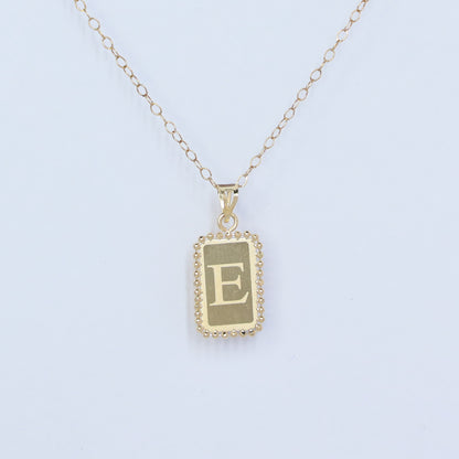 RECTANGLE LETTER E 18KT GOLD PENDANT