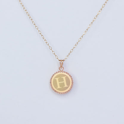 18KT GOLD LETTER H ROUND PENDANT