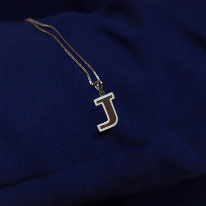 INITIAL J 18KT GOLD PENDANT