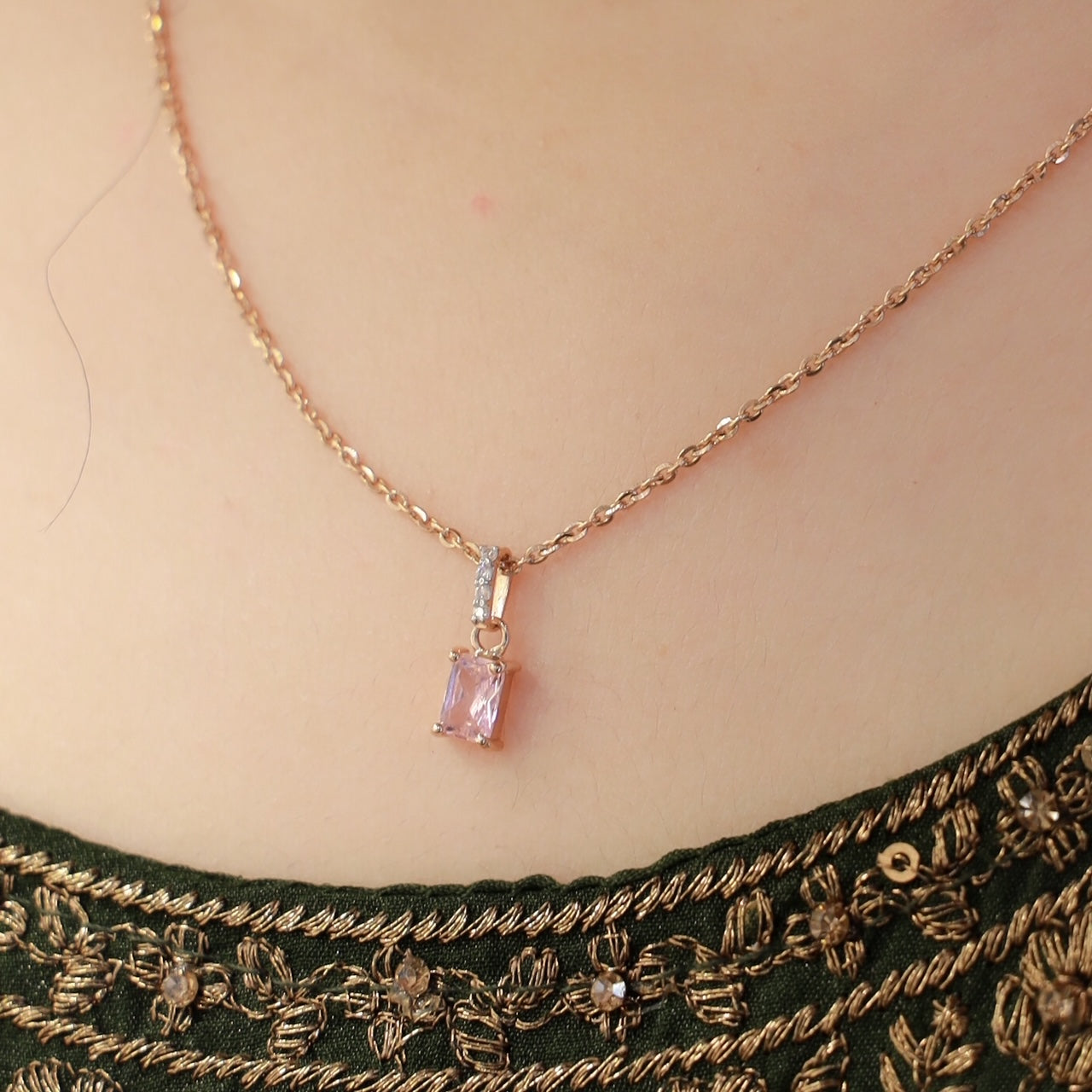 18kt gold pink radiant cz pendant