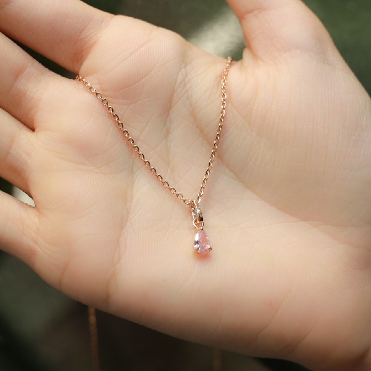 18kt gold pink teardrop cz pendant