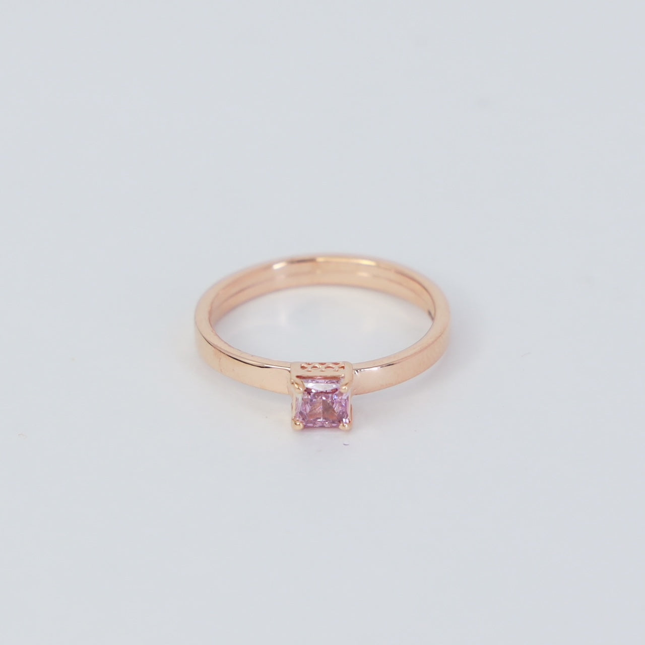 18kt gold pink gem everyday ring