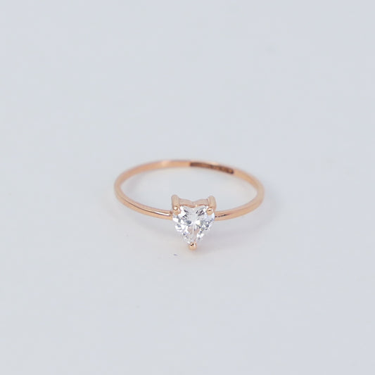 18KT GOLD WHITE GEM DAILY RING
