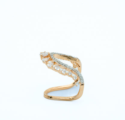 18CT COCKTAILGOLD RING