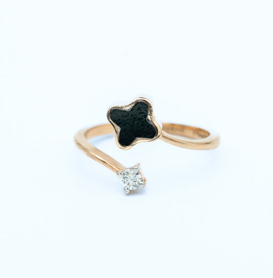 18CT ITALIAN GOLD RING