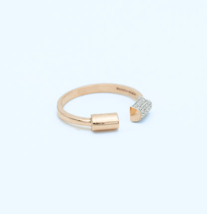 18CT ITALIAN GOLD RING